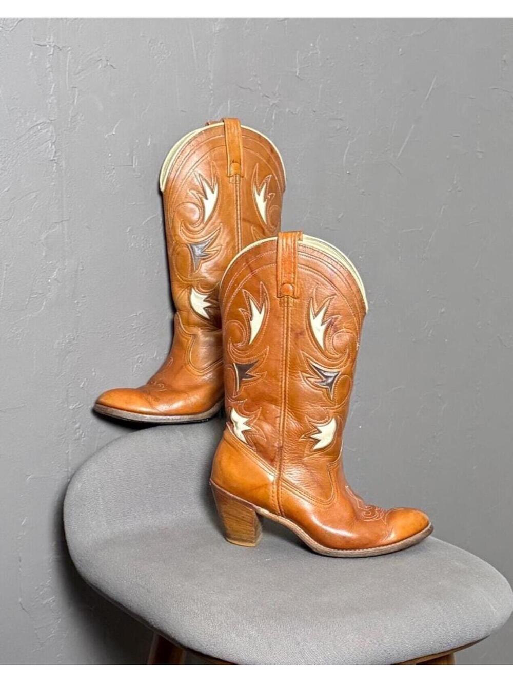 1970's Cognac Cowboy Boots with Cream Inlays from Acme Women's size 9